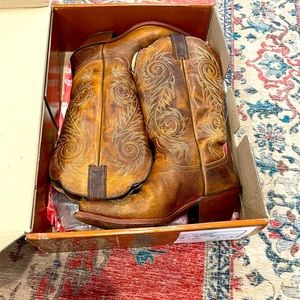 Leather Justin Boots size 8